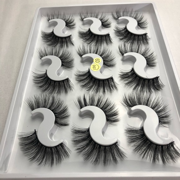Other - 9 Pairs of 6D 007 Faux Mink Lashes